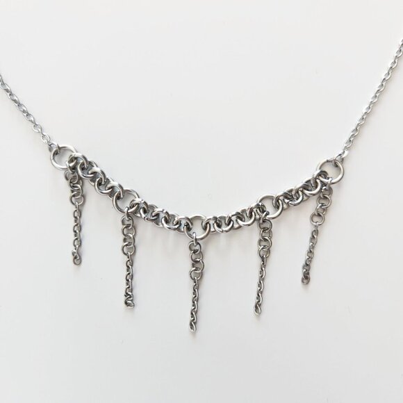 Gothic delicate silver chain necklace ✦ vampire spikes rosary necklace ✦ - Picture 5 of 5